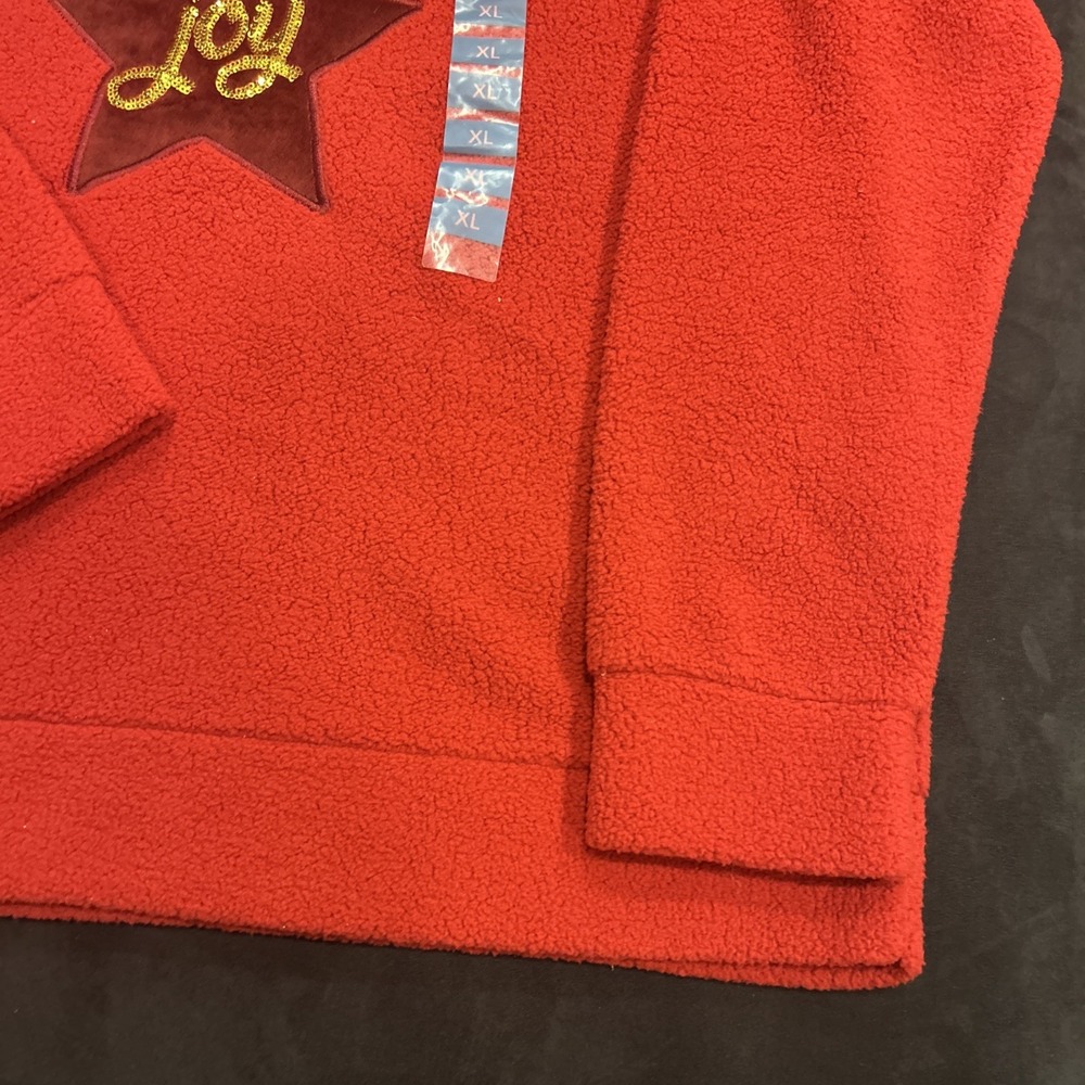 Rockin' Around Christmas‎ Sweatshirt Red With Velvet Star Gold Joy Sparkles Soft - Picture 6 of 9